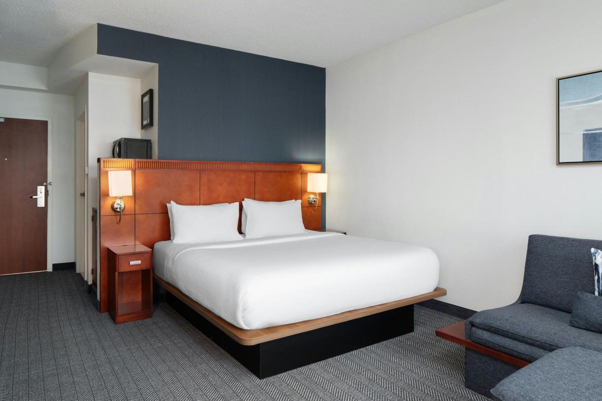 Courtyard By Marriott Knoxville Airport Алкоа Экстерьер фото